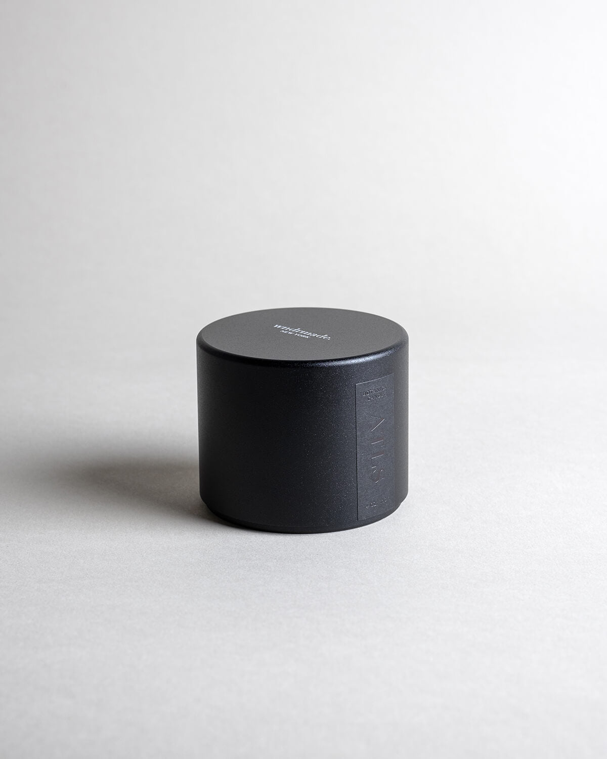 Atlas Candle